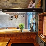 The Pub - Unique & Authentic Experience - Free Parking!, 5 Minutes From Airbus And The Mall Cribbs